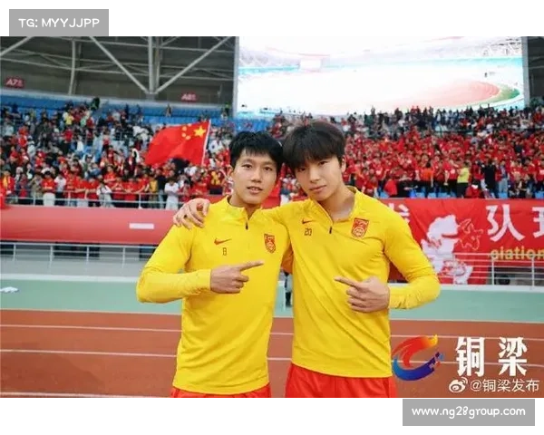 向余望李镇全完成首秀 铜梁龙青春组合未来可期